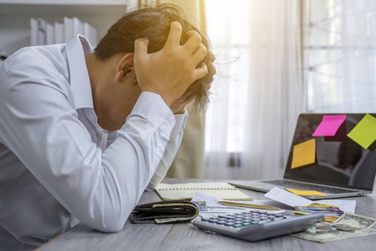 5 عادات تقودك إلى الإفلاس مهما كان راتبك.. هل تقع فيها؟