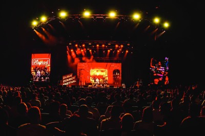 مهرجان دبي للكوميديا.. مرح وابتسامة يثريان منظومة الاقتصاد الإبداعي
