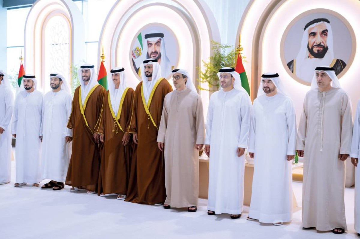 منصور بن زايد وعبدالله بن سالم وحمد الشامسي والعرسان