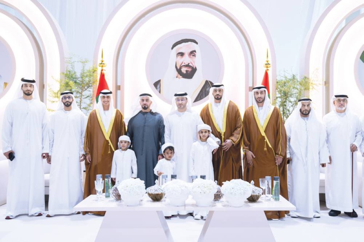 منصور بن زايد وعبدالله بن سالم وحمد الشامسي والعرسان
