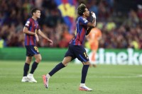 برشلونة يفوز بالخمسة وشتوتغارت بالثلاثة في دوري أبطال أوروبا