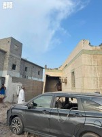إصابة شخصين وأضرار مادية جراء سقوط مقذوف في جازان