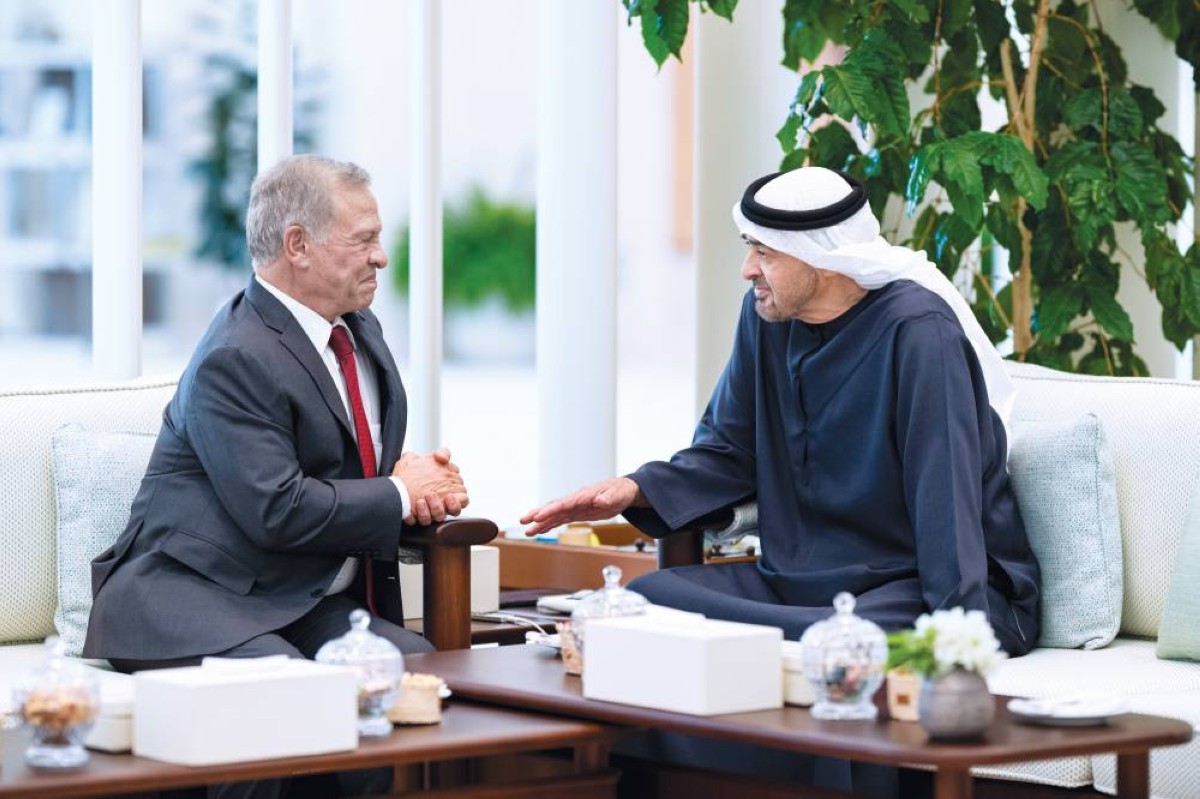 رئيس الدولة وملك الأردن يؤكدان حرصهما على تعزيز الشراكة الاقتصادية والتنموية