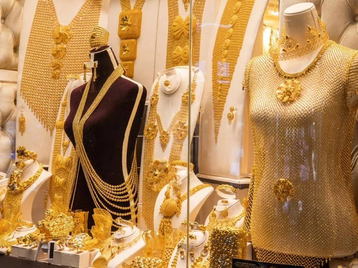 الإمارات.. تراجع أسعار الذهب والفضة