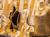 الإمارات.. تراجع أسعار الذهب والفضة
