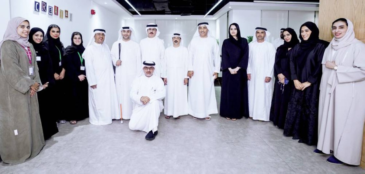 سعيد الطاير ووليد بن سلمان وخولة المهيري ويوسف الأكرف ومتطوعو الهيئة
