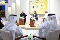 عبدالله بلحيف النعيمي يناقش "عجيج على ضفاف الخليج" في معرض أبوظبي الدولي للكتاب