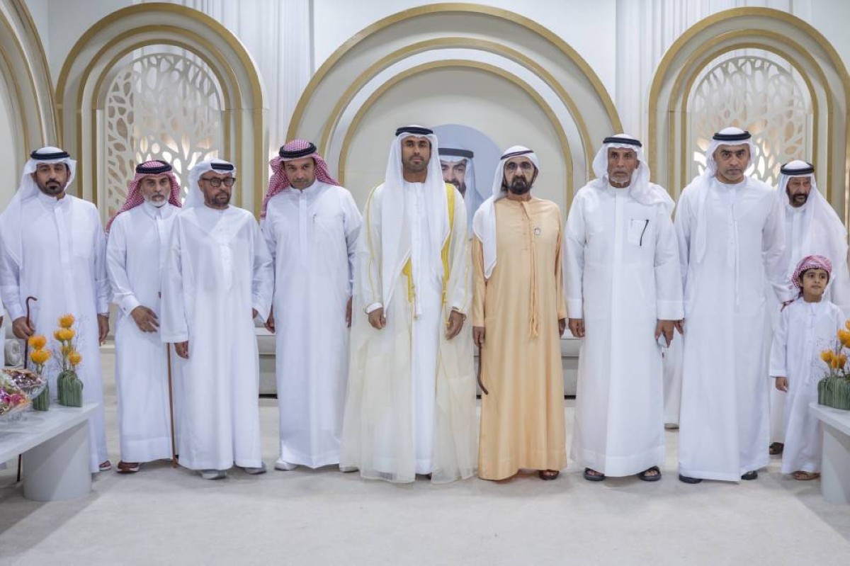 محمد بن راشد يحضر أفراح الحميري والمنصوري