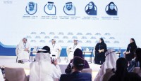 مشاركون وحضور في إحدى الجلسات