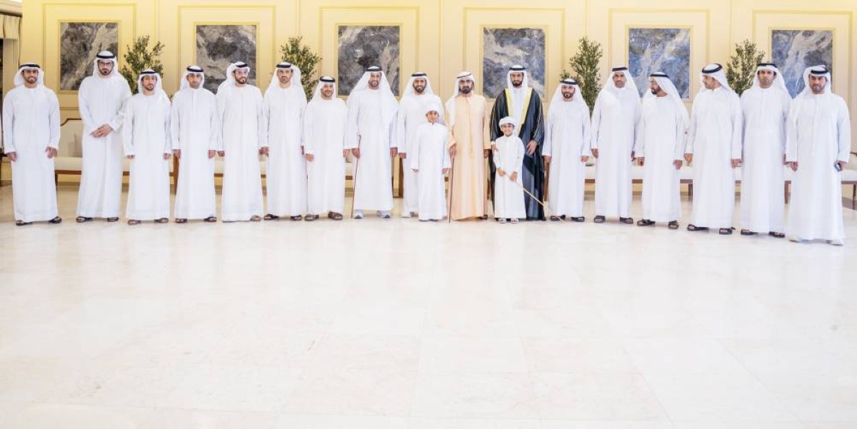 محمد بن راشد يحضر أفراح الفلاسي والحميري والمنصوري