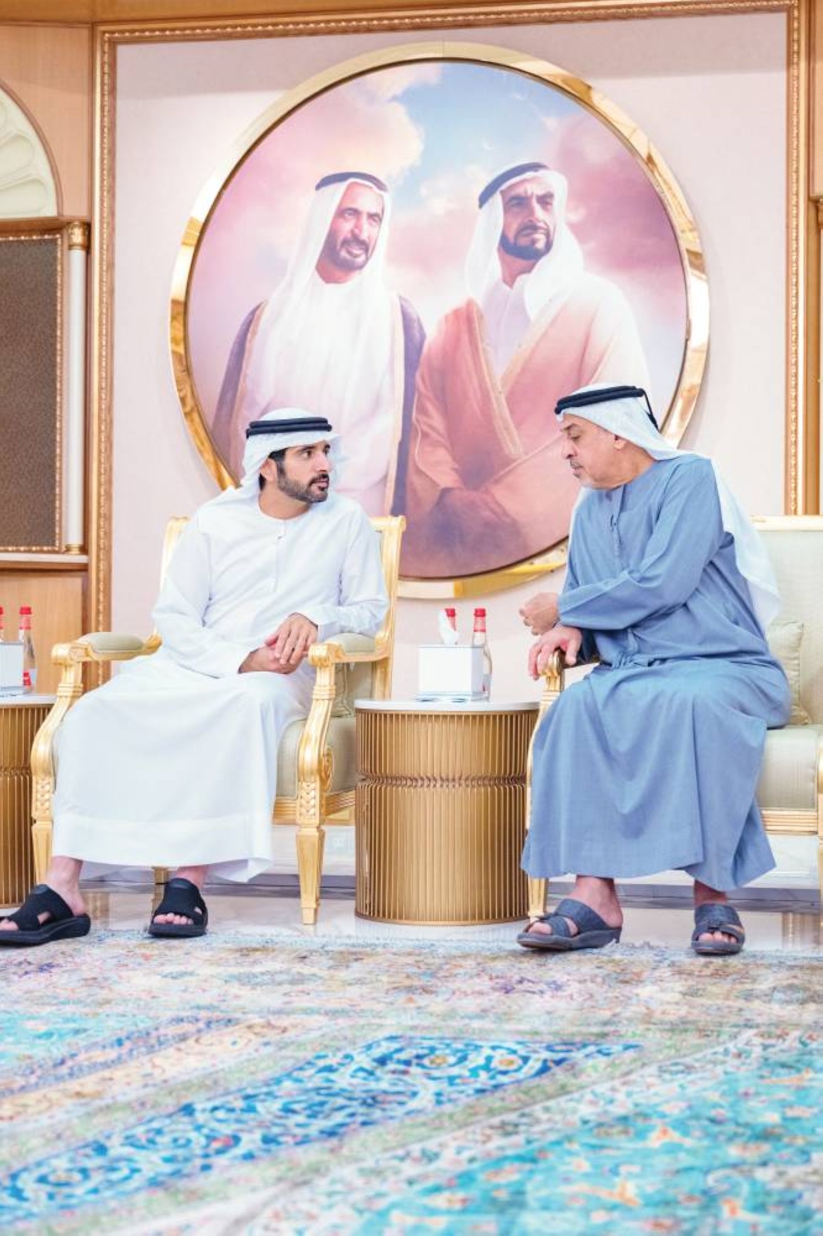 حمدان ومكتوم بن محمد يتقبلان التعازي في وفاة أحمد بن راشد