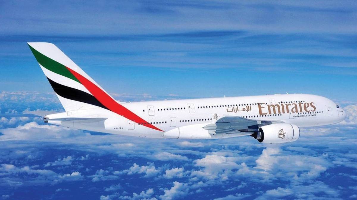 طيران الإمارات