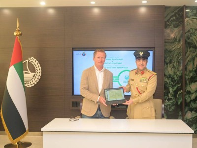 فريقا شرطة دبي و«إكس دي إس أستانا» للدراجات الهوائية يوقعان مذكرة تفاهم