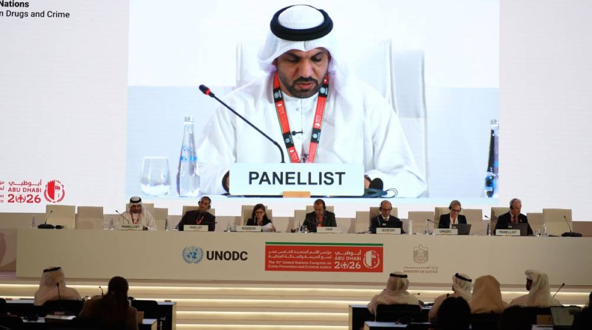الداخلية تستعرض تجربة الإمارات في توظيف الذكاء الاصطناعي لحماية الأطفال