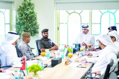«منافذ الشارقة» تبحث تعزيز الكفاءة التشغيلية والأمنية ومواكبة النمو