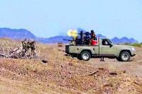 اليمن.. تصعيد متزامن من تعز إلى البحر الأحمر