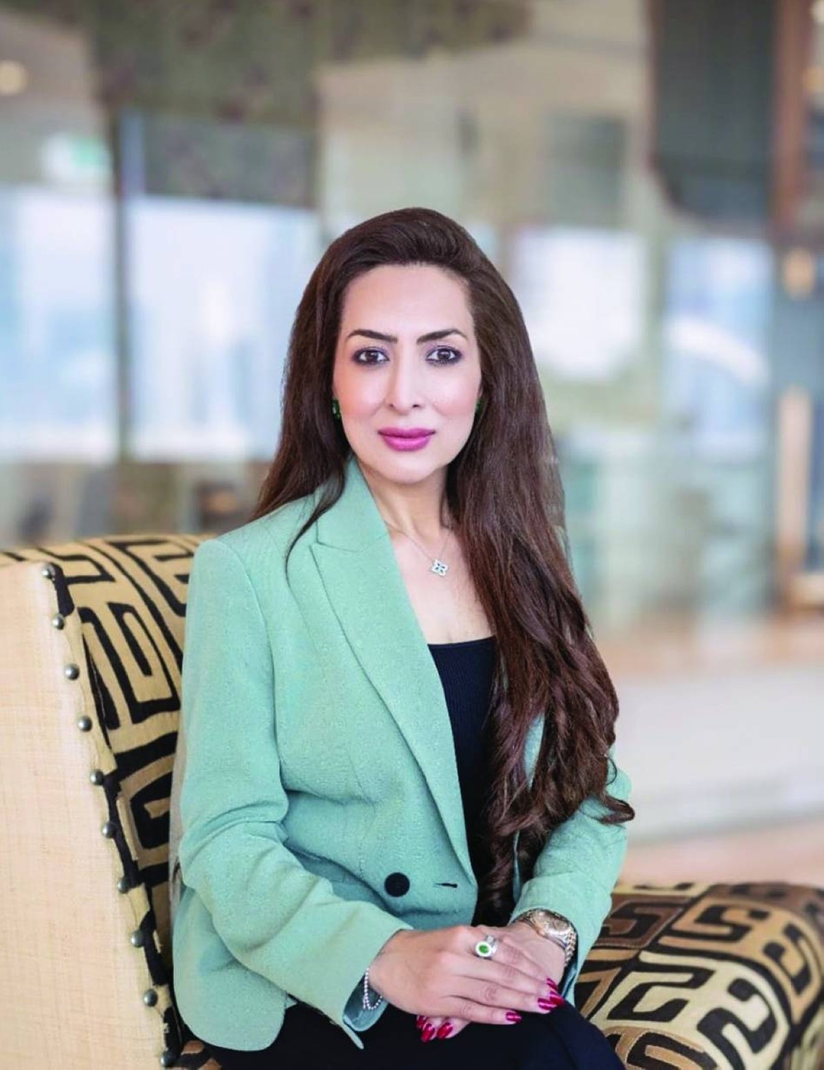 عائشة عباس