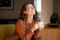 خبر سار لعشاق القهوة.. الفنجان اليومي يترك بصمة إيجابية في الجسم