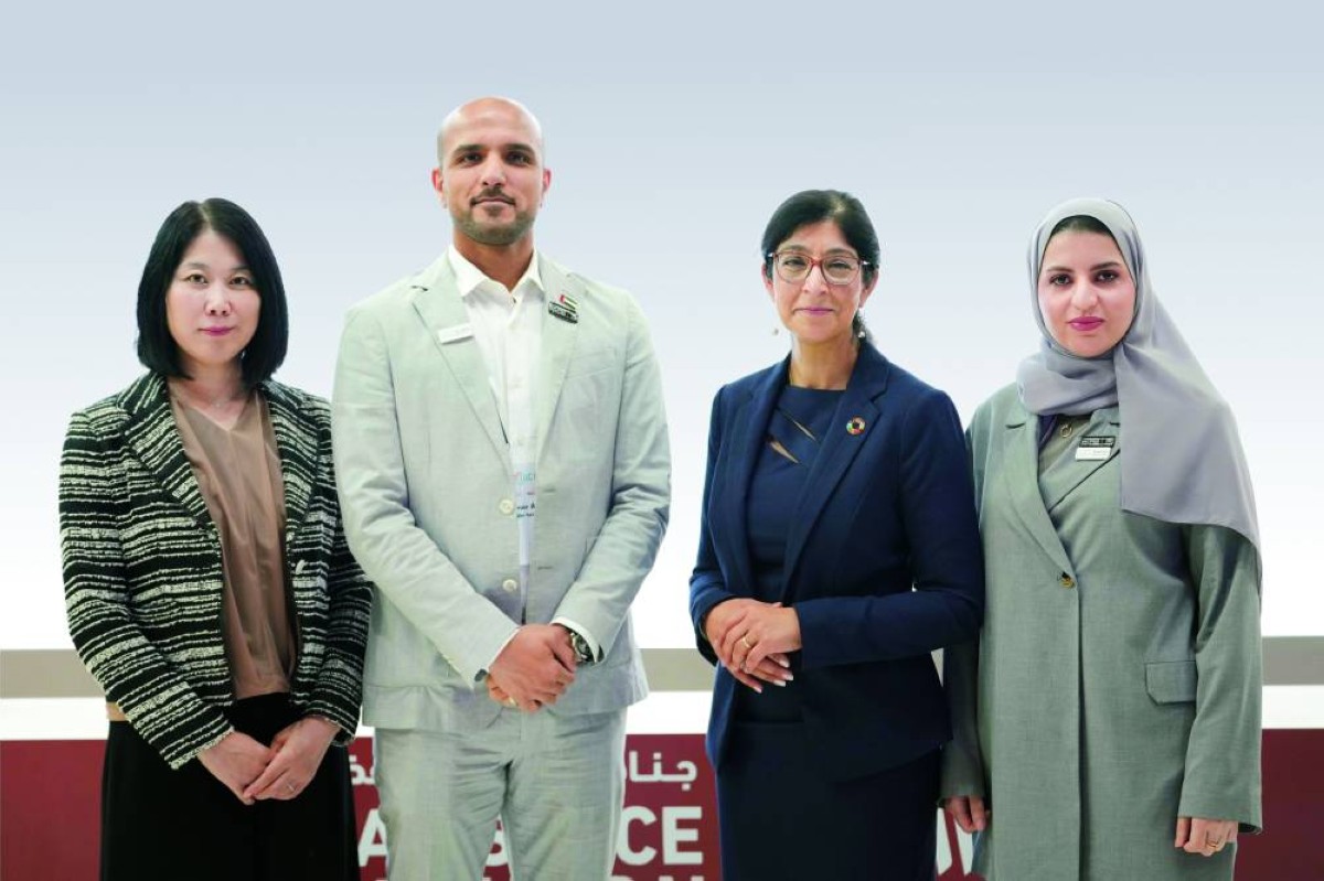 عامر الغافري وآرتي هولا مايني خلال المشاركة في المؤتمر الدولي بأنطاليا التركية | من المصدر