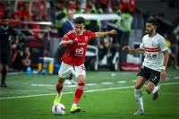 «القمة 133» تشعل صراع صدارة الدوري المصري