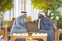 محمد بن راشد ومنصور بن زايد يؤكدان أهمية تكامل الجهود وترسيخ التطوير المستمر