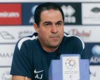 جاردين: شباب الأهلي جاهز لـ «قمة العين».. والفوز هدفنا