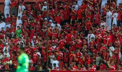 تغريم شباب الأهلي 20 ألف درهم بسبب الجماهير