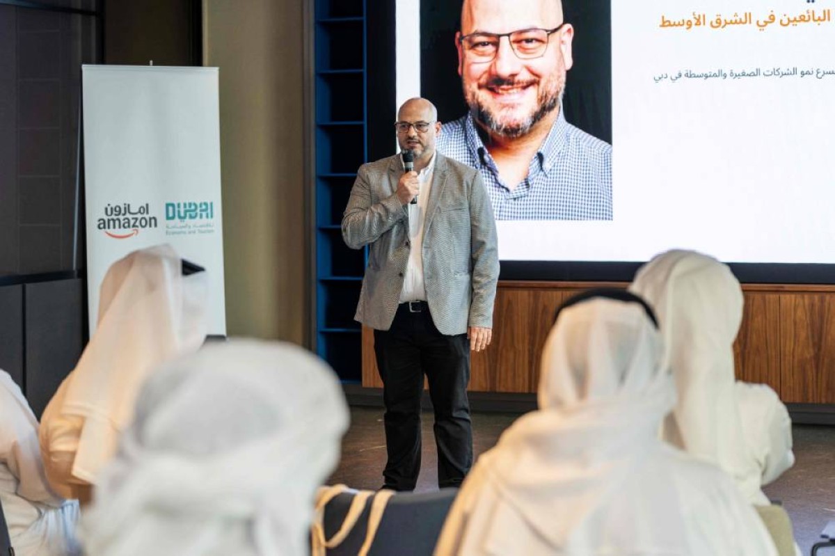 «تجّار دبي» تدعم 3400 بائع وتمكن 2600 من دخول التجارة الإلكترونية
