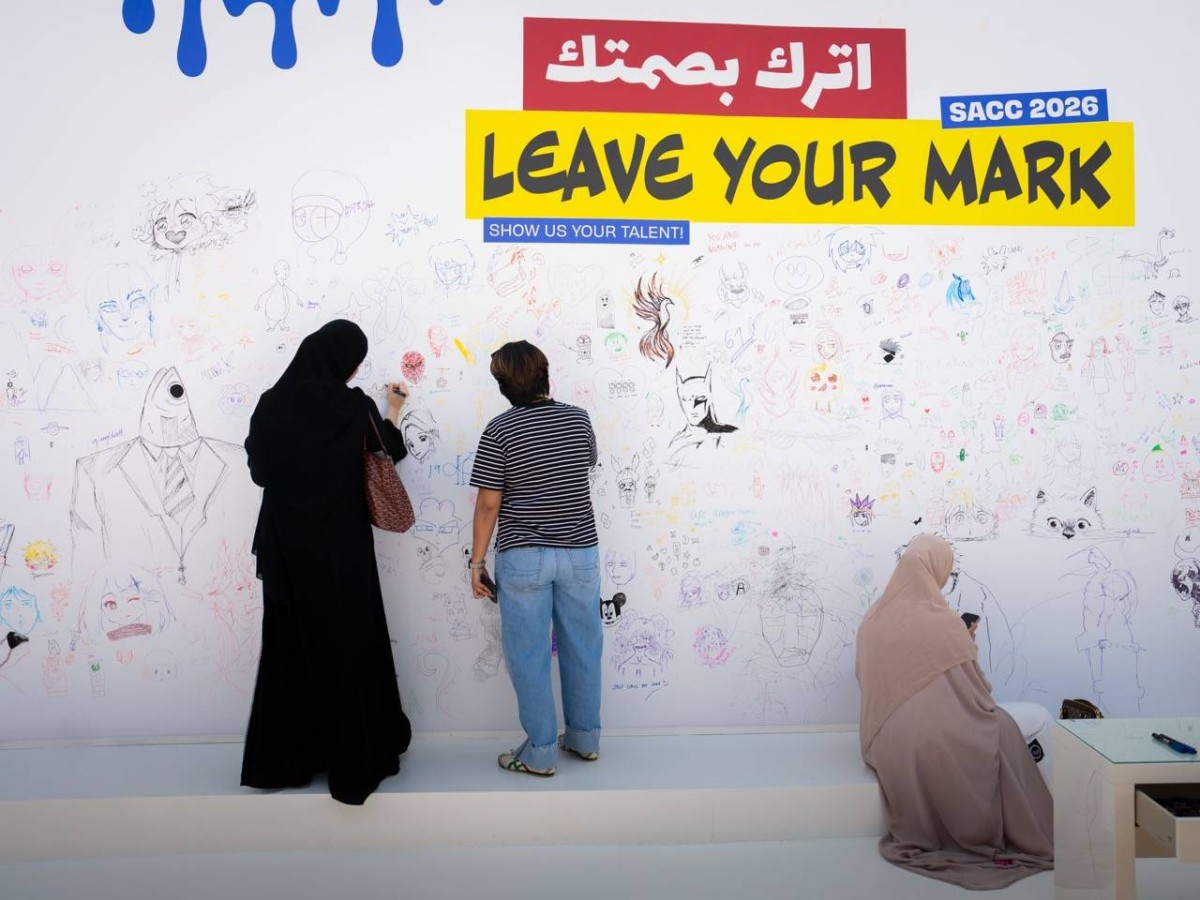 "اترك بصمتك"  في "الشارقة للرسوم ".. خيال ودهشة ومرح