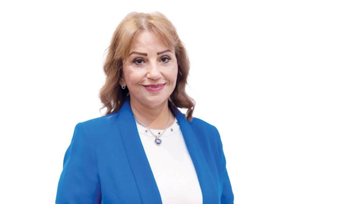 نوال مصطفى