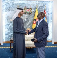 رئيس جمهورية كينيا يستقبل شخبوط بن نهيان
