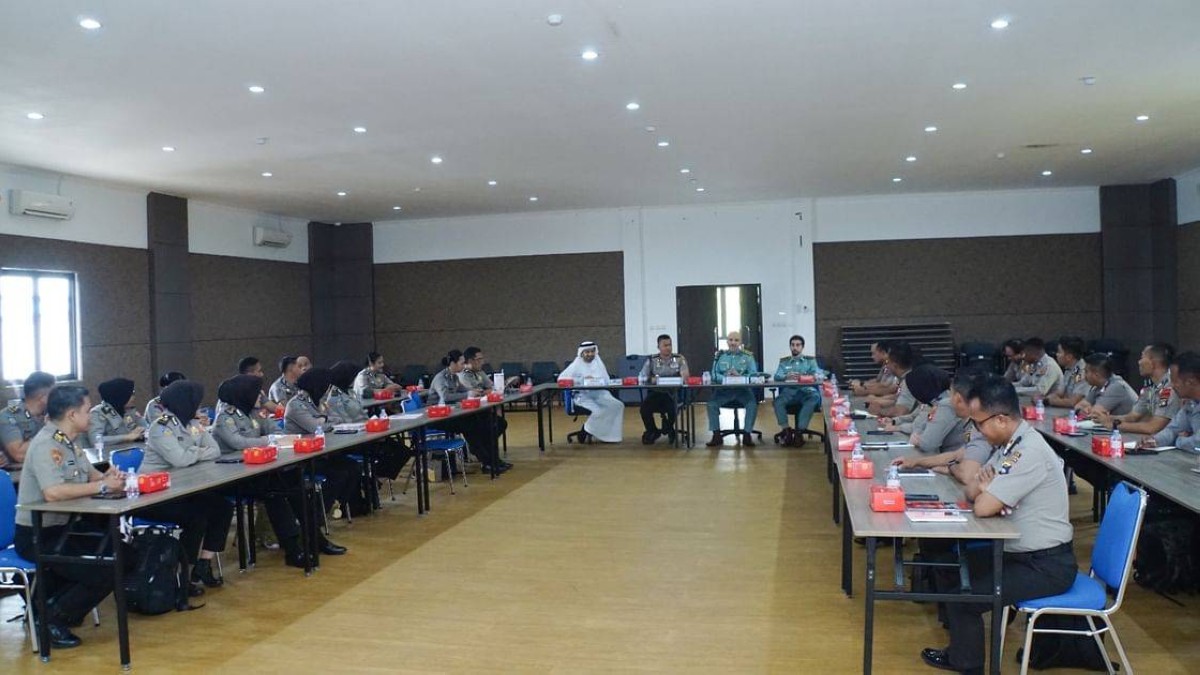 وزارة الداخلية تنفذ برنامجاً لتعليم اللغة العربية لقوات حفظ السلام الإندونيسية