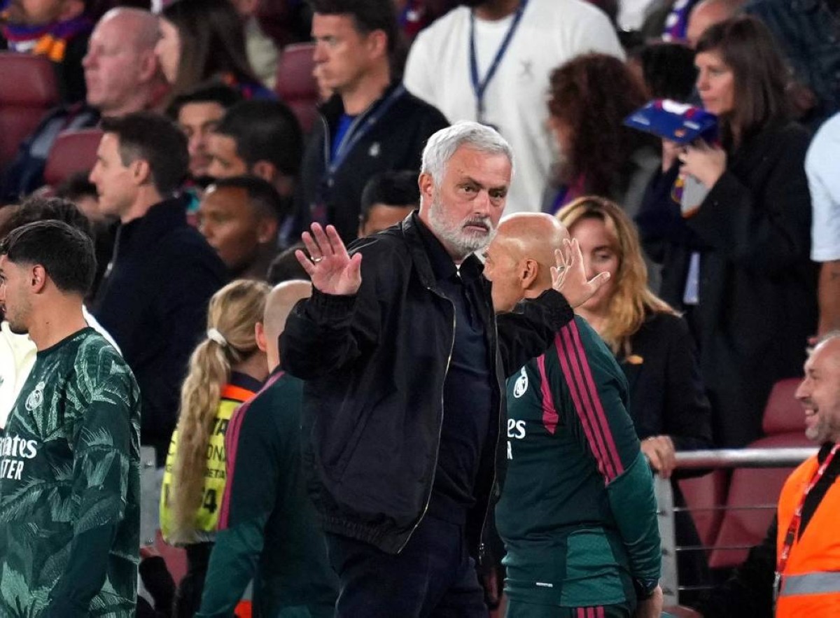 مورينيو يكشف سر تفوق ريال مدريد على برشلونة