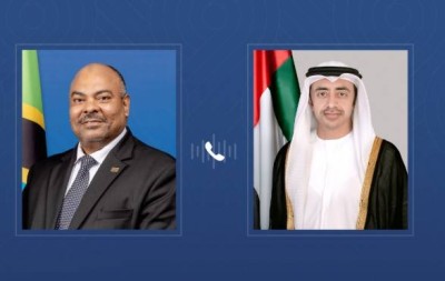عبدالله بن زايد ووزير خارجية تنزانيا يبحثان هاتفياً العلاقات الثنائية والتطورات الإقليمية