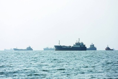 اتفاق في اجتماع طهران على استمرار المحادثات لتعزيز التعاون
