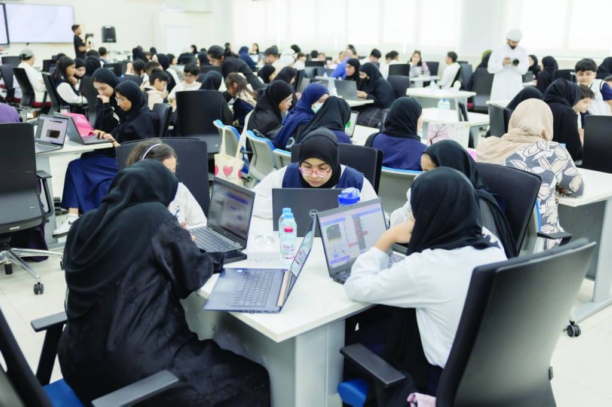 الإمارات تطلق مبادرة مجتمعية للبرمجة بالذكاء الاصطناعي