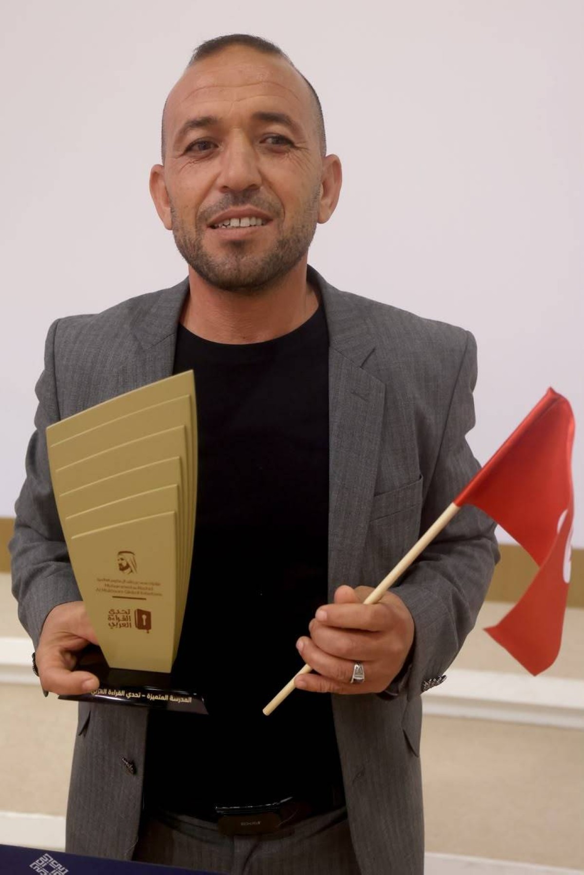الفائزون في «تحدي القراءة العربي»: محمد بن راشد جعل من الكتاب جسراً للأحلام