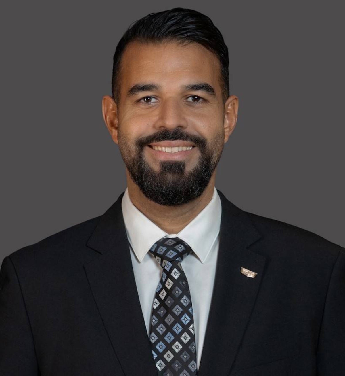 عمر الخشن