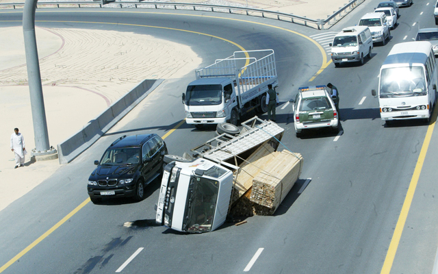 انخفاض وفيات الحوادث المرورية في دبي عبر الإمارات حوادث و قضايا