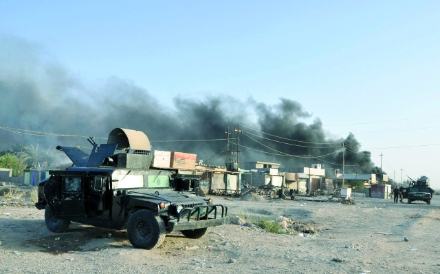 الصورة : الدخان يتصاعد من أحد مواقع الاشتباكات بين تنظيم داعش والقوات الأمنية العراقية في محافظة ديالا    رويترز