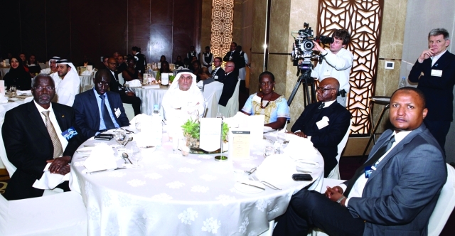 الصورة : خلال احدى الفعاليات الافريقية التي استضافتها دبي مؤخرا البيان