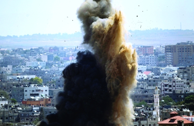 الصورة : انفجار ضخم جراء العدوان الغاشم على القطاع    رويترز