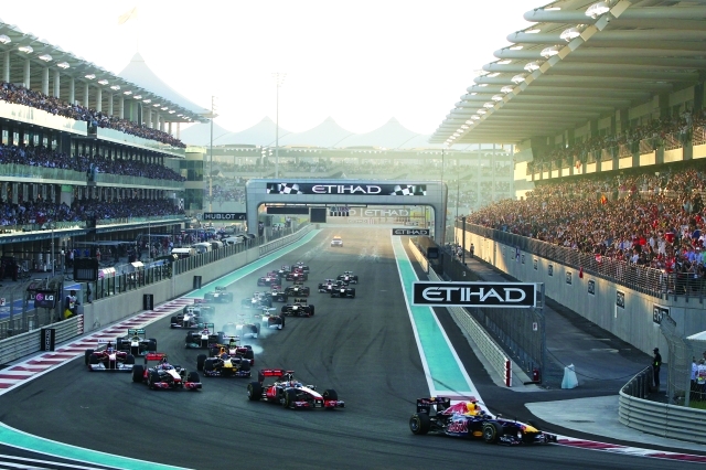 الصورة : من بطولة العالم للفورمولا 1 في نوفمبر 2011   البيان