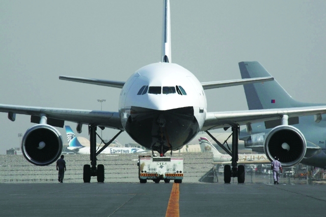 الصورة : شركات التامين العربية تغيب عن تأمينات الطيران  ارشيفية