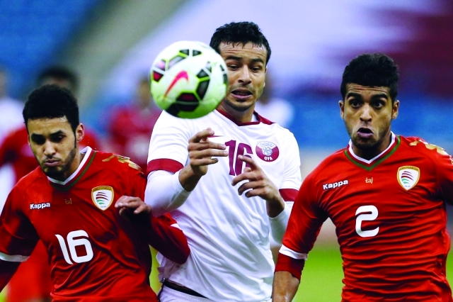 الصورة : فرحة لاعبي قطر بالتأهل إلى النهائي بعد غياب عشر سنوات                                         -   البيان