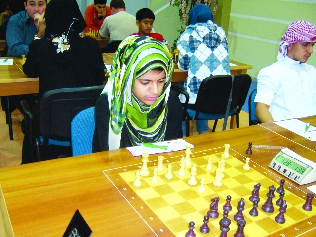 الصورة : آمنة نعمان بطلة الإمارات في الشطرنج -البيان