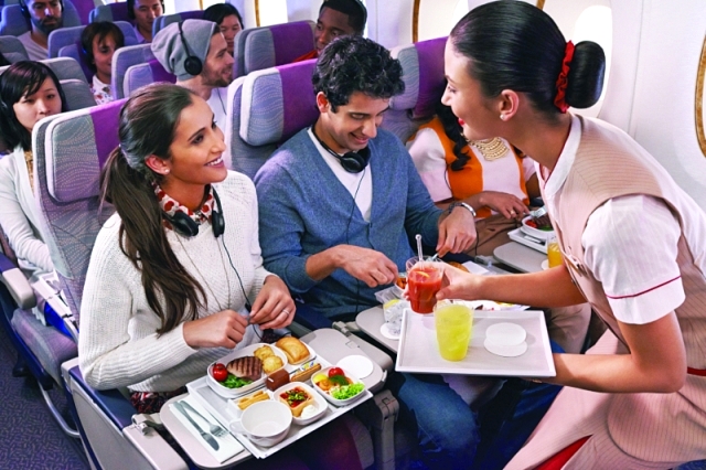 الصورة : خدمات طيران الإمارات هي الأفضل حسب آراء العملاء  - من المصدر