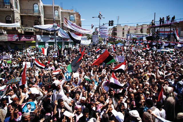 الصورة : اضطرابات العالم العربي لا تزال تحير المراقبين