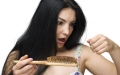 الصورة: الصورة: الوقاية من تساقط الشعر بالأغذية الصحية