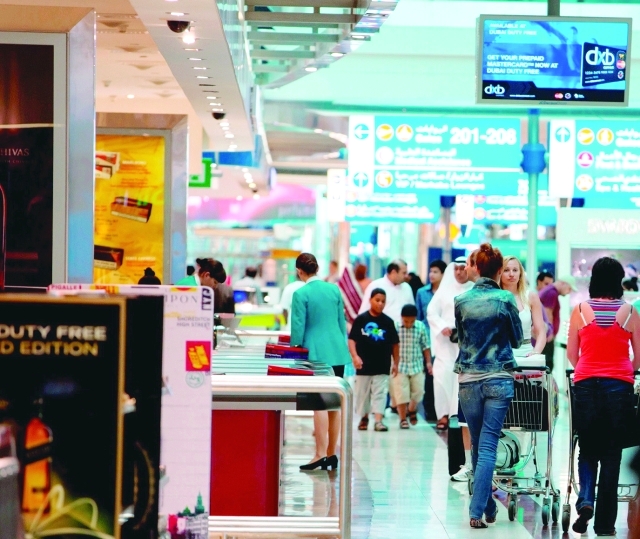 الصورة : نمو كبير للمسافرين عبر مطار دبي في الربع الاول - ارشيفية